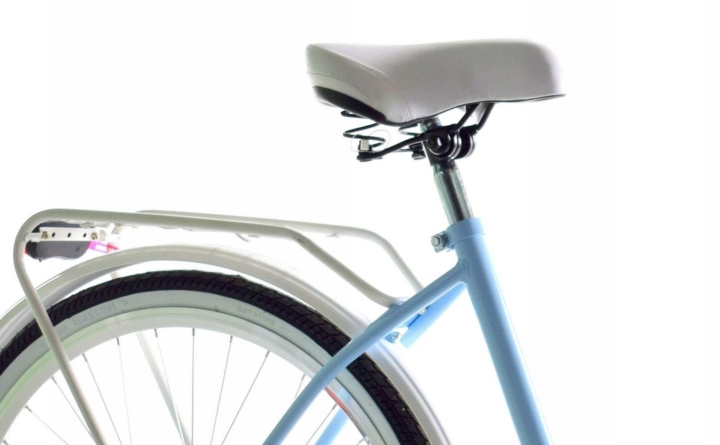 Meisjesfiets - 26 inch - stadsfiets - lichtblauw wit