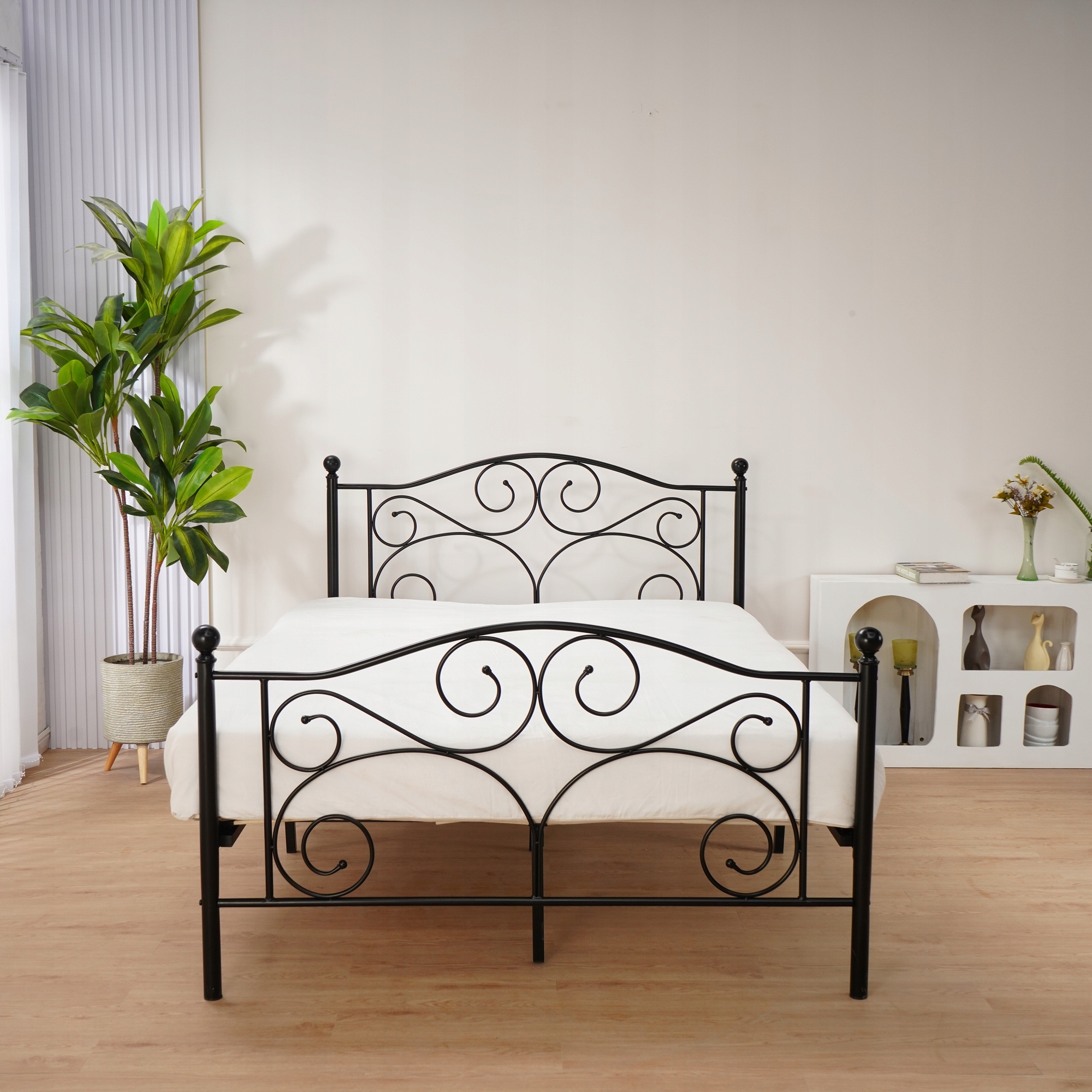 Metalen bedframe met lattenbodem- 160x200 - versierd