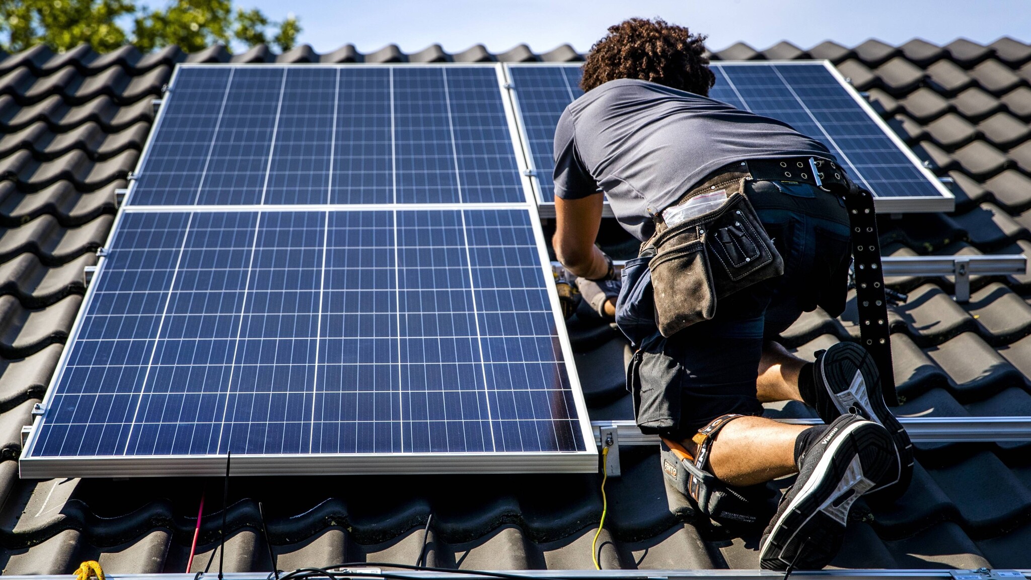 Zonnepanelen - monokristallijne - 545W - zilver - AE solar