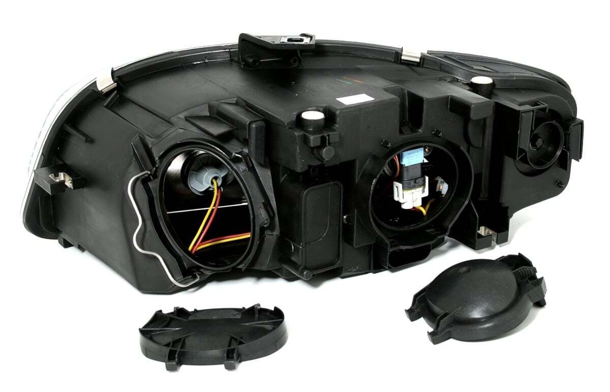 Koplampen met parkeerlicht AUDI A4 B7 11 04-03 08 ZWART