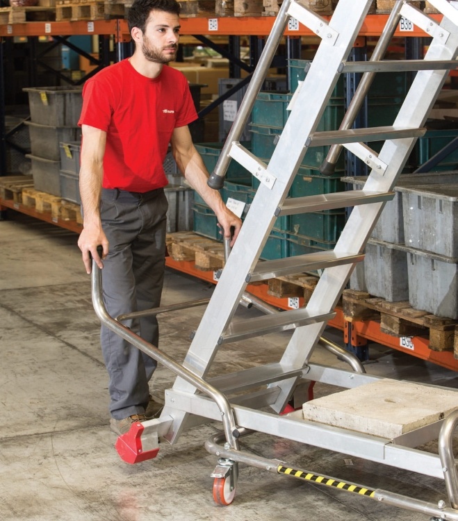 Faraone MF.TS 150 Magazijnladder 5-treden - 3,28 m werkhoogte