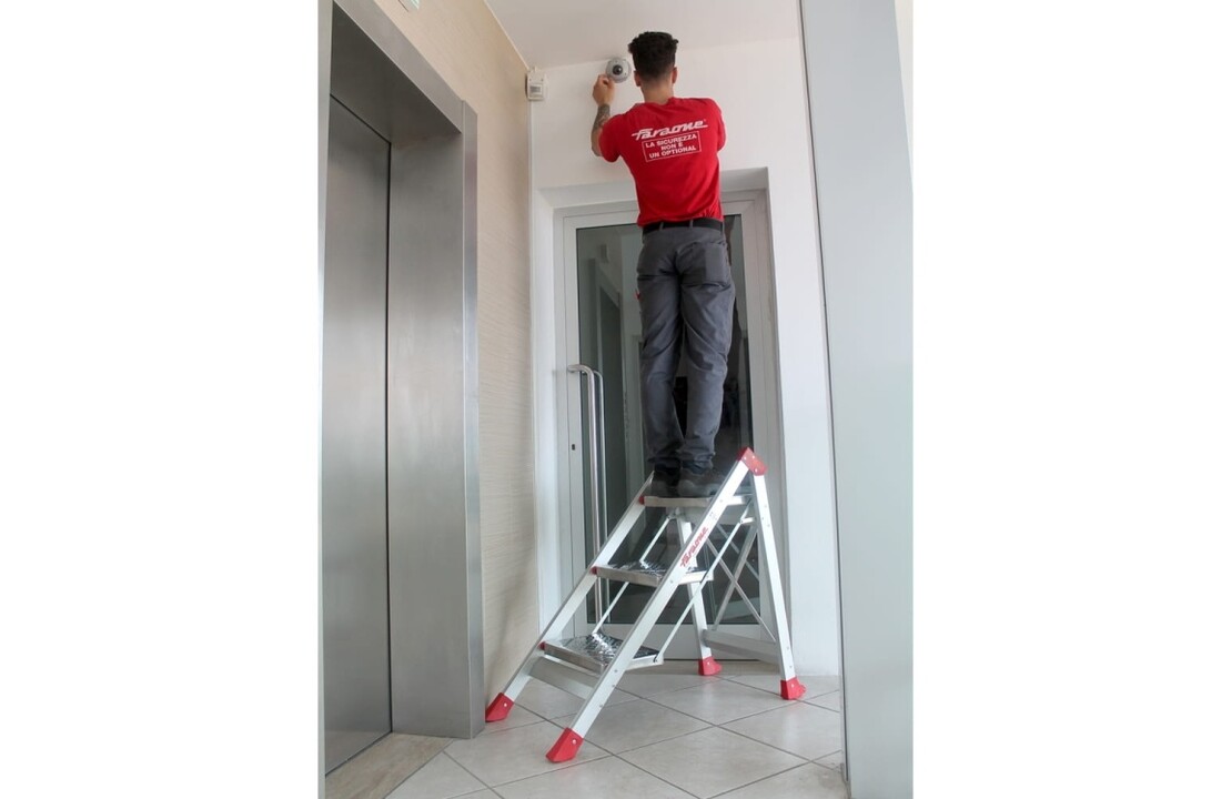 Faraone SGP04.P.17 Magazijnladder / Trapladder - 2,98 m