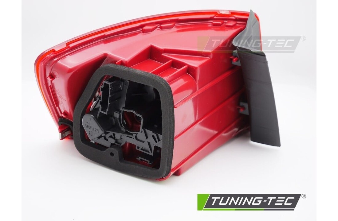 Achterlicht rood-wit Rechts TYC geschikt voor VW Jetta 11-14