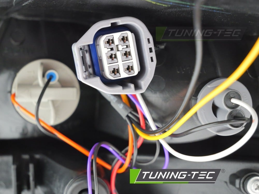 Achterlicht Rechts LED TYC geschikt voor Ford Focus MK3 11-14 Hatchback