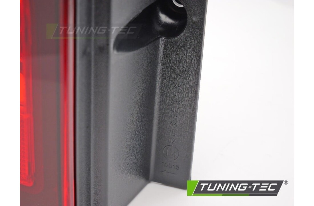 Achterlicht links TYC geschikt voor Citroen Berlingo / Peugeot Partner 12-18