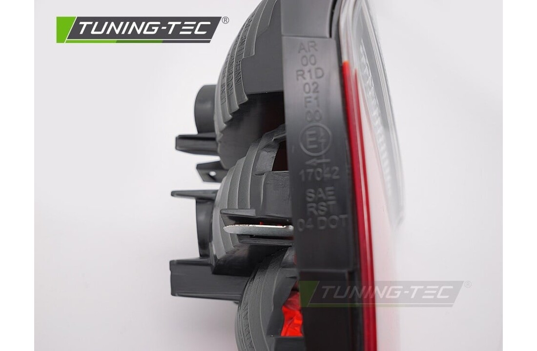 Achterlicht Rood Smoke Rechts geschikt voor BMW E90 2005-2008 (TYC)