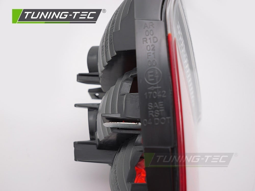 Achterlicht Rood Smoke Rechts geschikt voor BMW E90 2005-2008 (TYC)