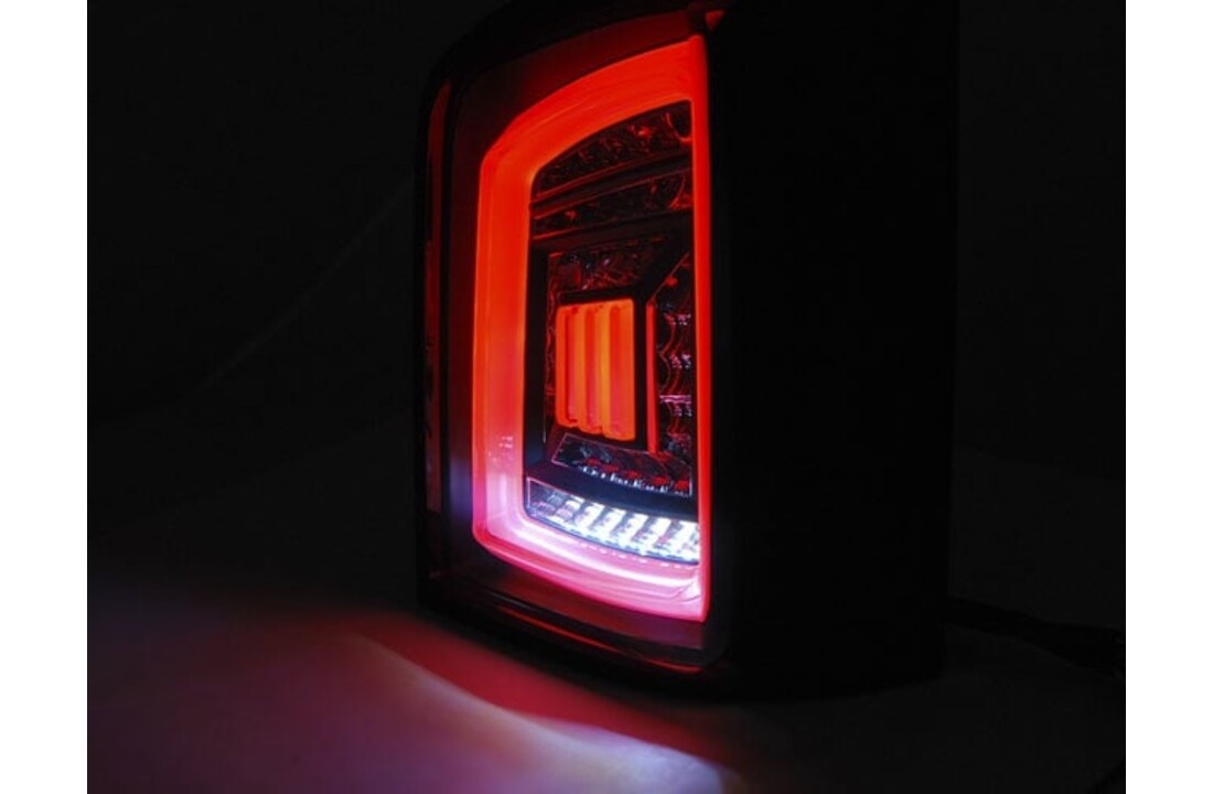 Achterlichten geschikt voor VW T5 04 03-09/10-15 smoke zwart wit LED