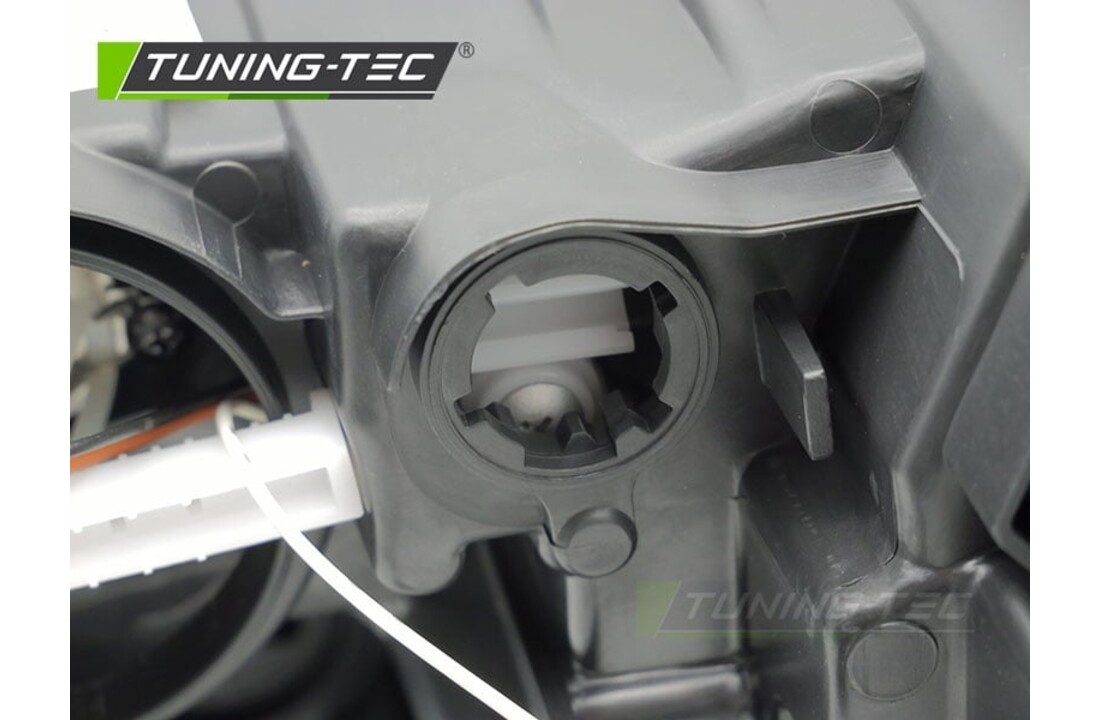 Koplamp rechts - Dacia Duster II 2017-2021 - TYC - zwart