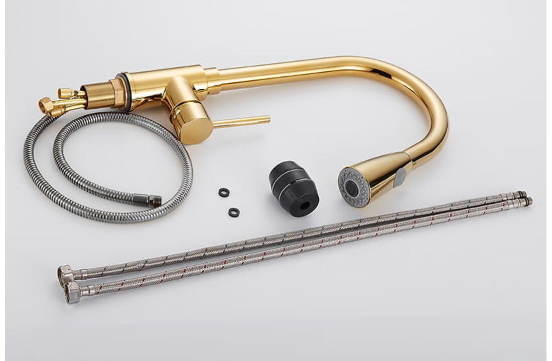 Gouden keukenkraan messing met uitrekbare slang 82cm