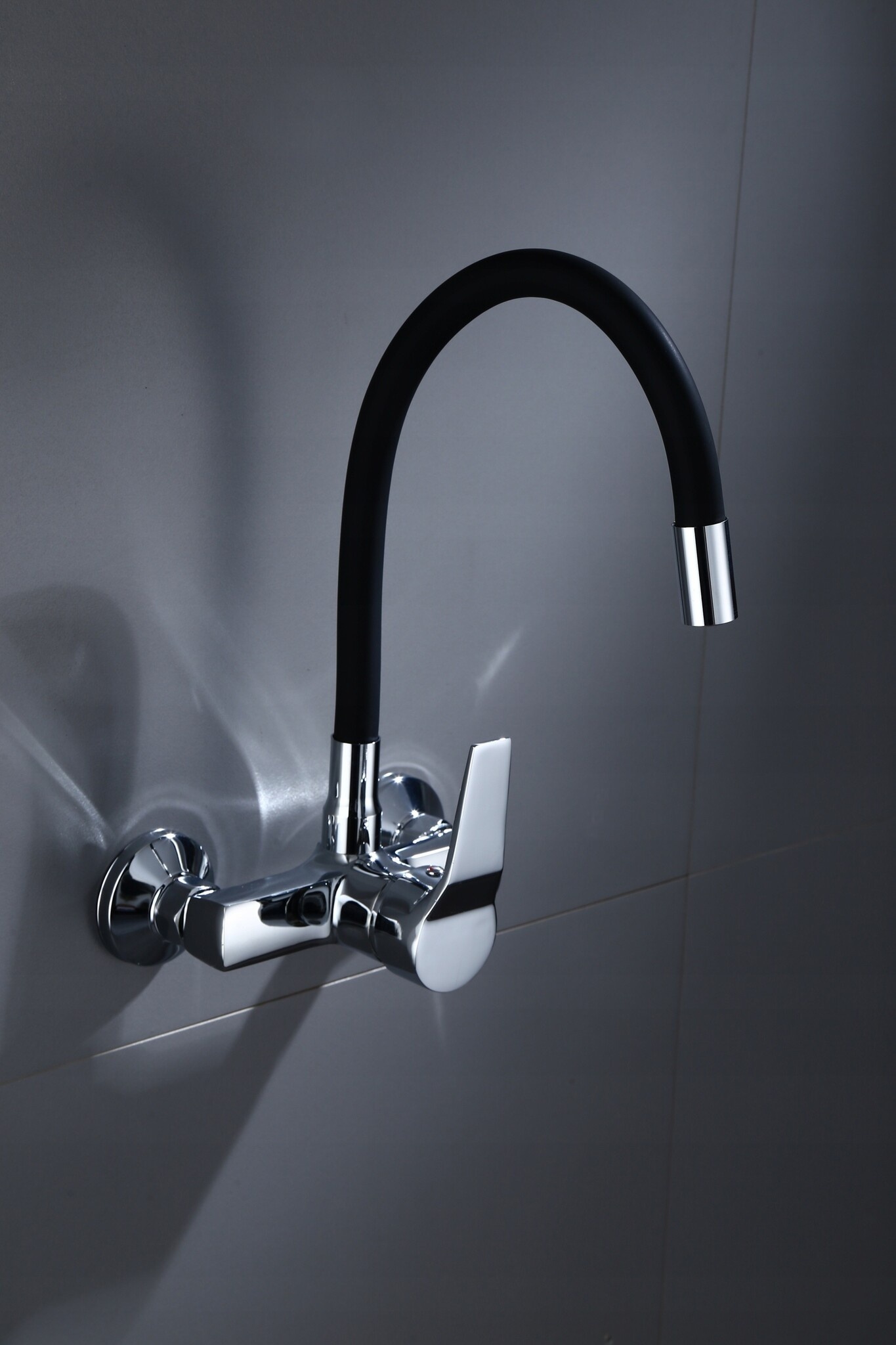 Wandkraan keuken zwart flexibel - Messing, Chroom - 52x18x10 cm