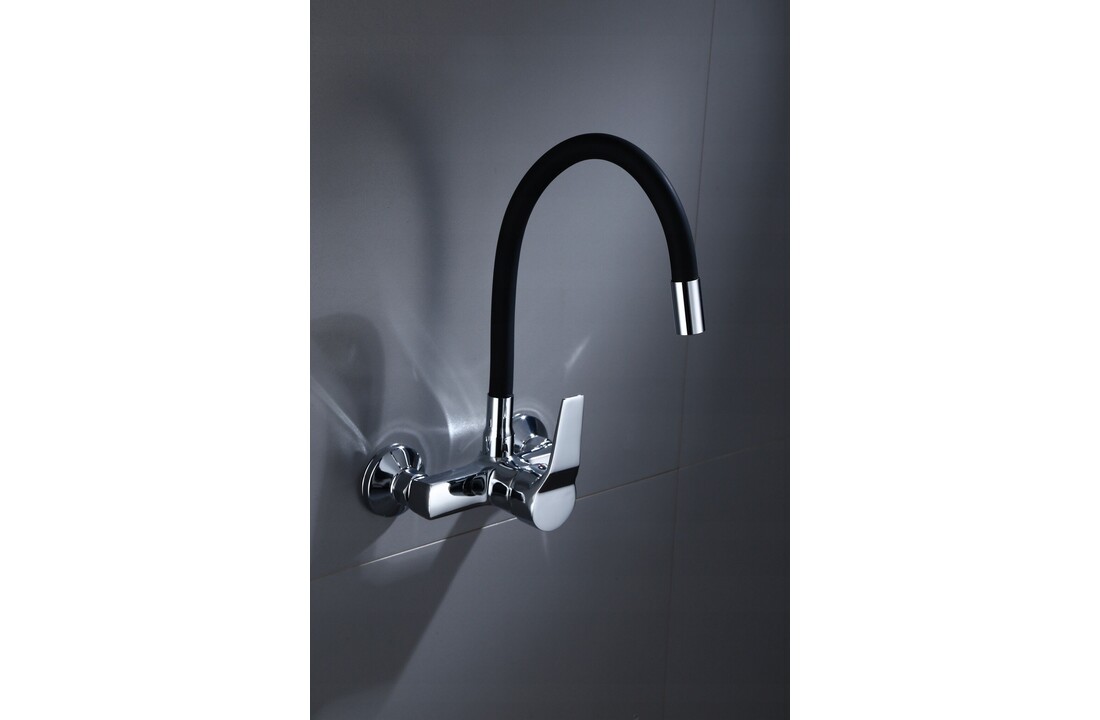 Flexibele kraan keuken muur - Zwart messing - Wandmontage
