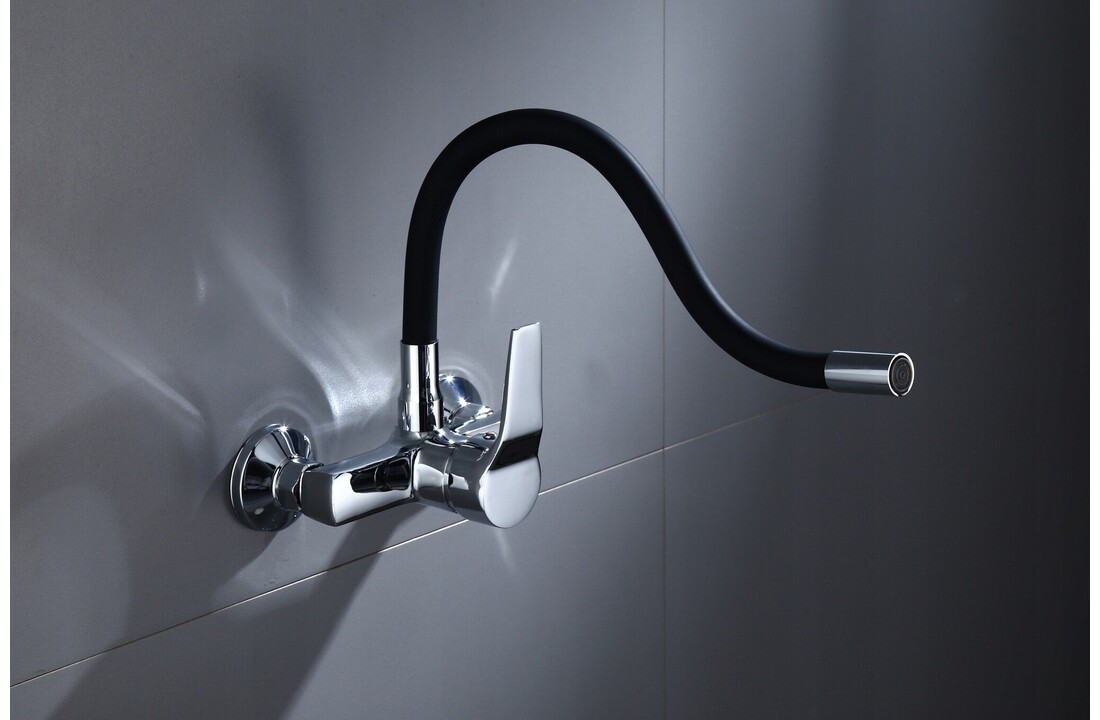 Flexibele kraan keuken muur - Zwart messing - Wandmontage