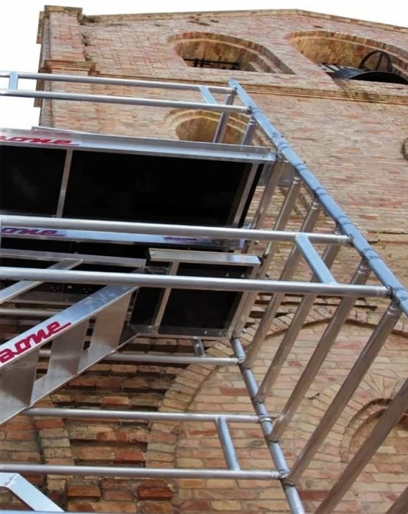 Rolsteiger - 75x180 cm - aluminium - werkhoogte 3,4 m