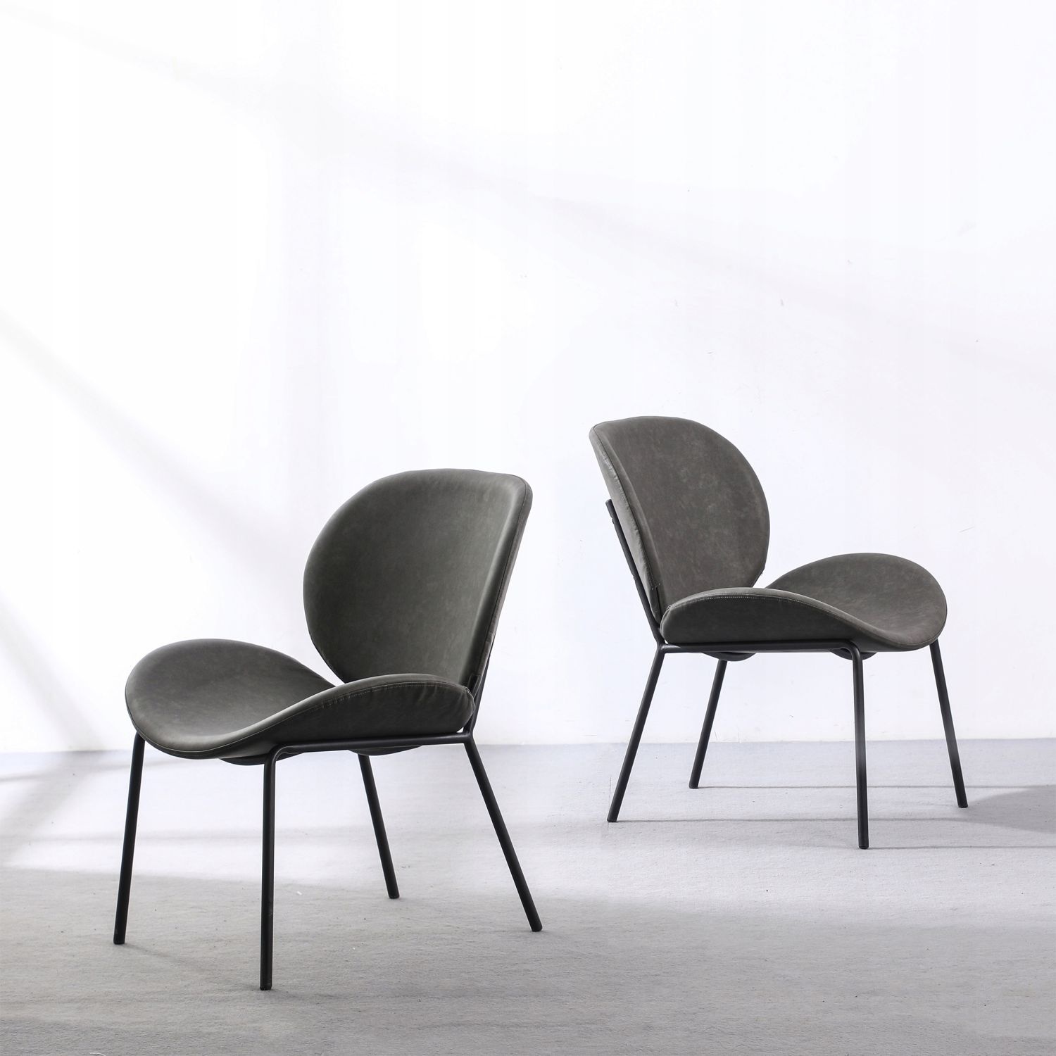 NUFORMA CULLA Fluwelen Stoel - Scandinavisch Design & Ergonomisch