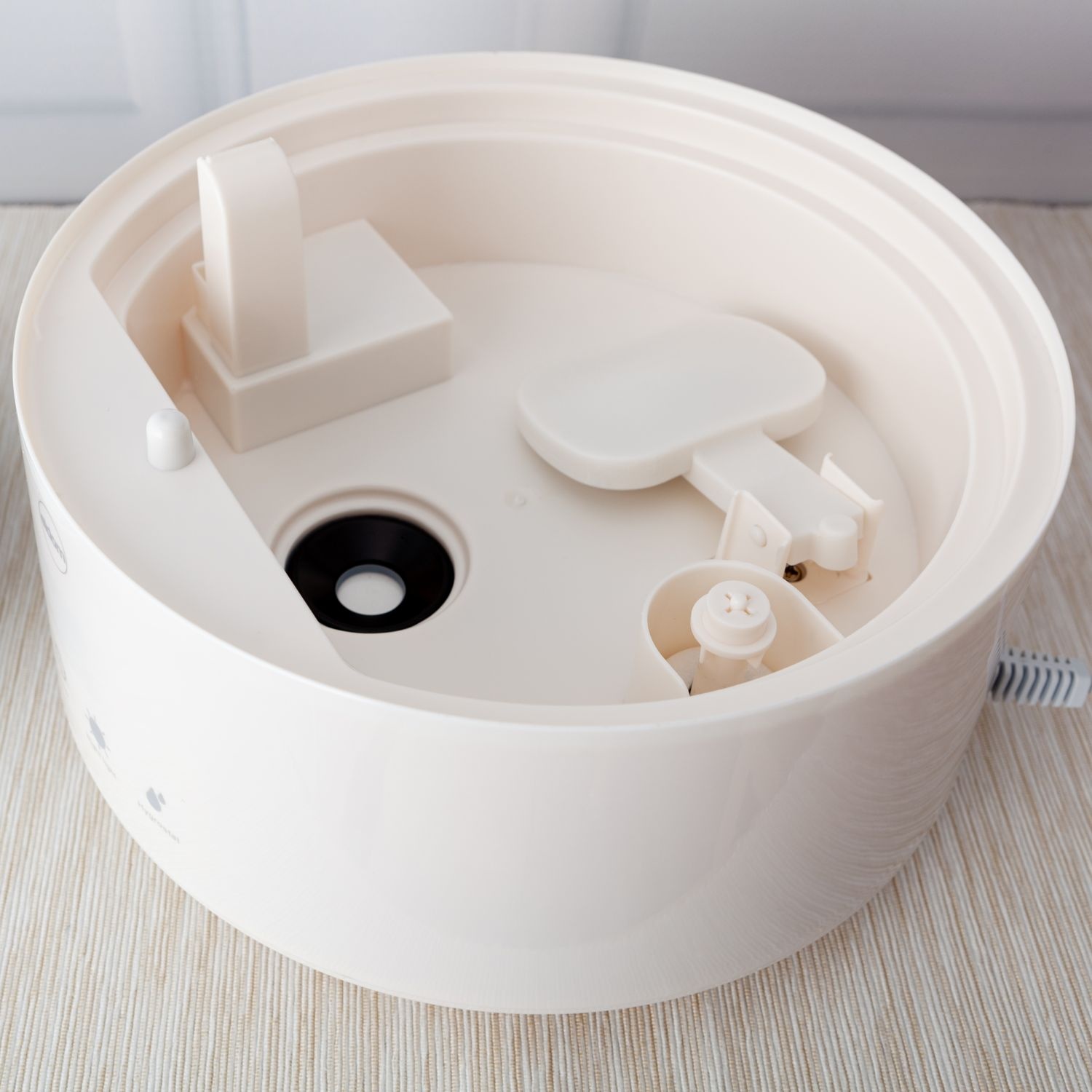 ELDOM Ultrasone luchtbevochtiger NU30 - 4,5L tank en aromatherapie