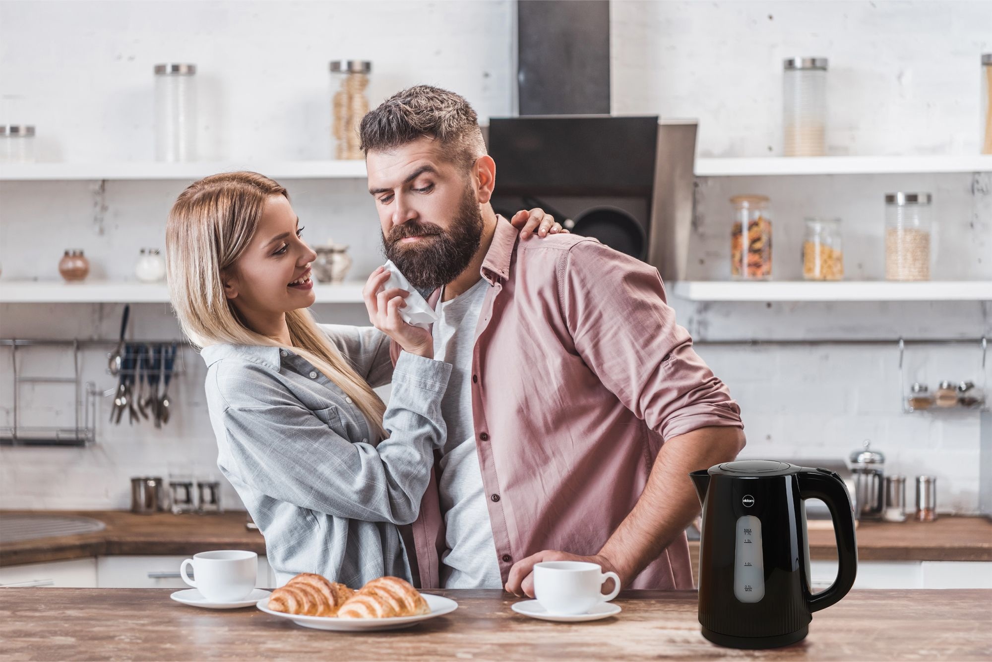 Eldom Waterkoker C225 - Razendsnel koken in 1 minuut en 40 seconden