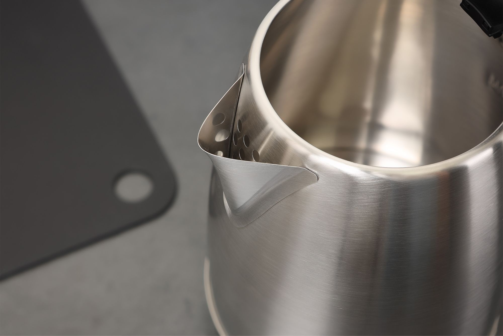 ELDOM Elektrische Waterkoker CS20 - Snel Kokend Water in 2 Minuten