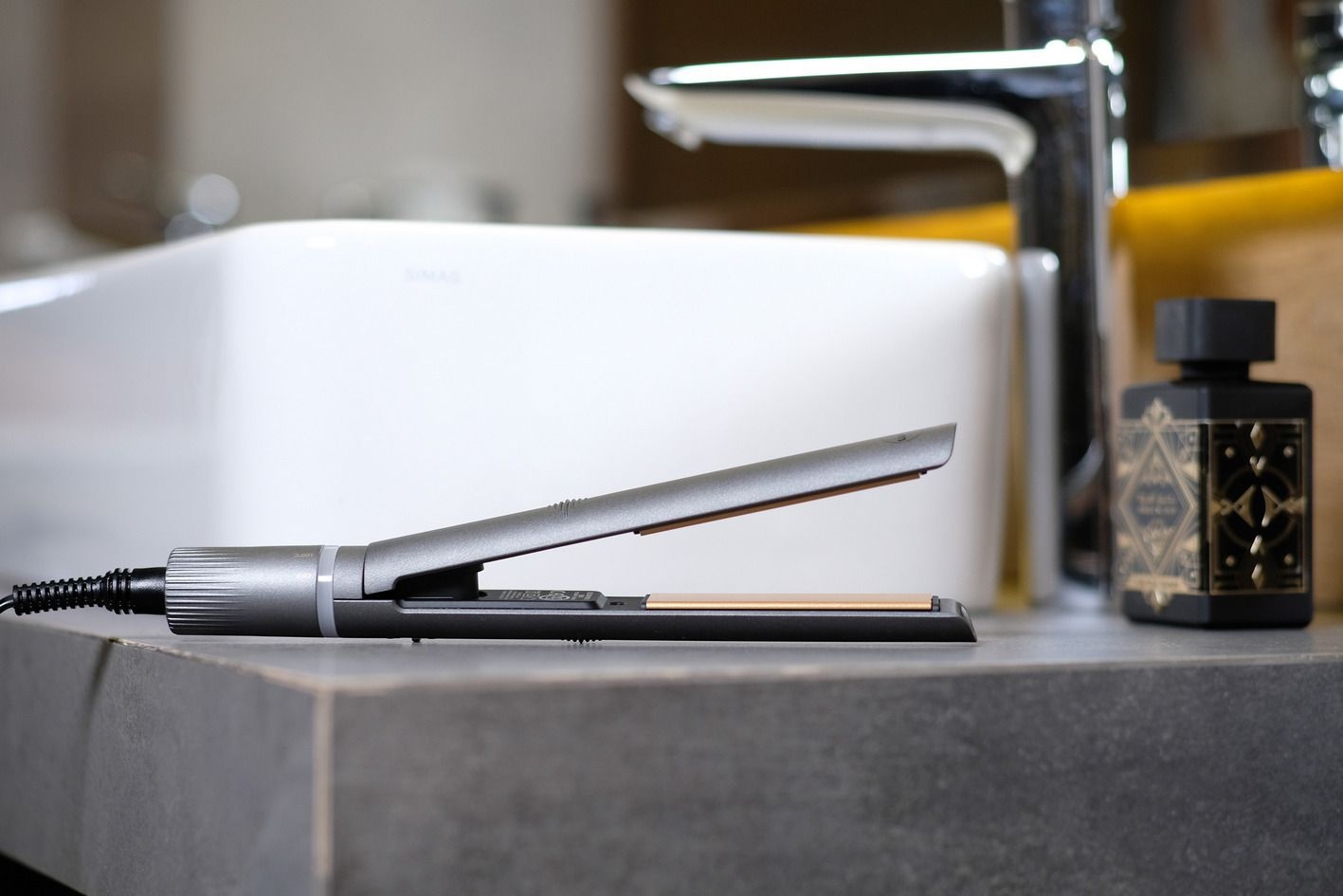 ELDOM RW35 Keramische Stijltang - Ook voor licht vochtig haar