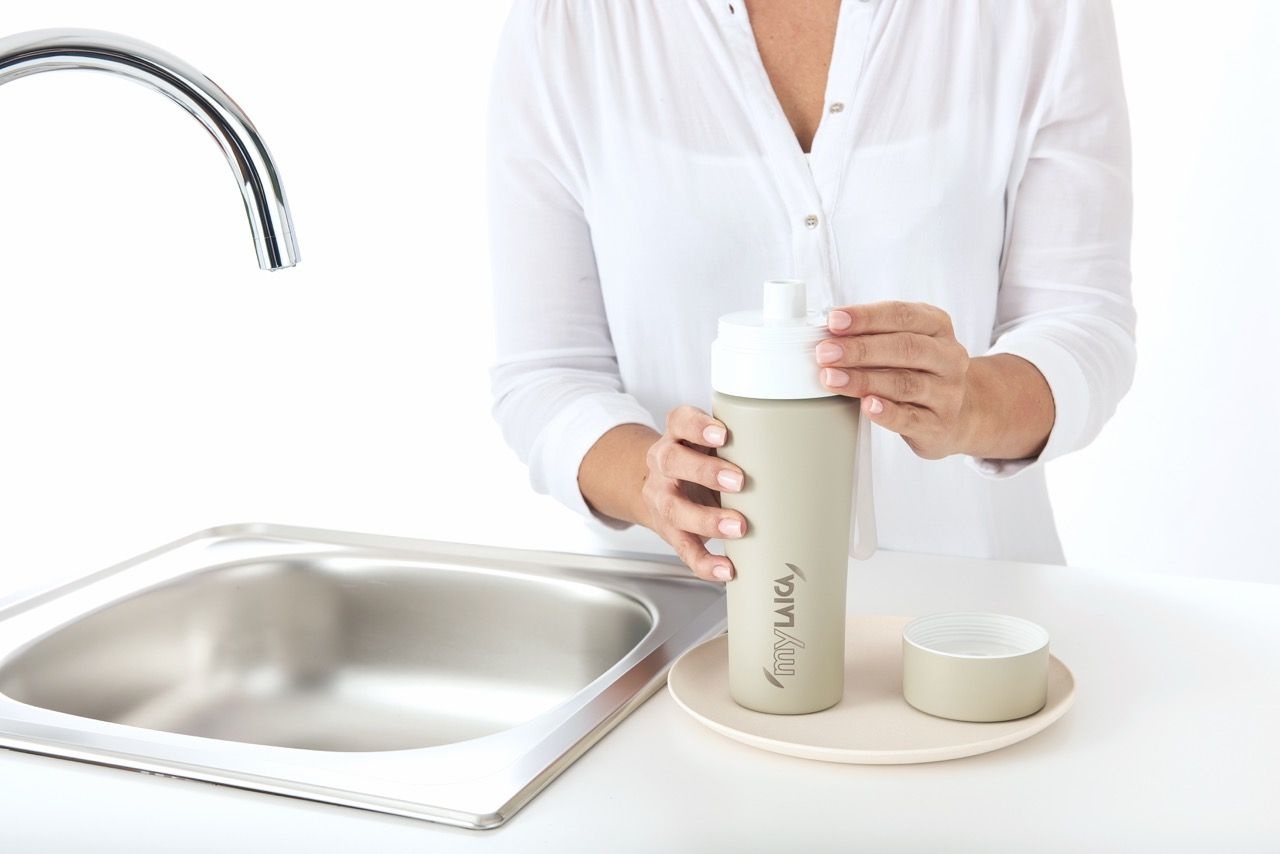 LAICA MyLAICA RVS Filterfles - Direct gefilterd water voor onderweg