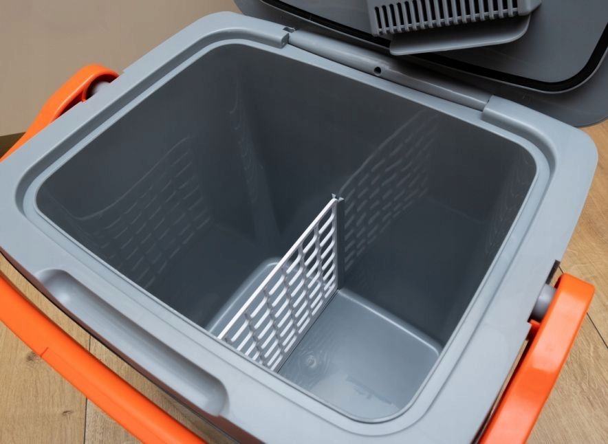 ELDOM Reiskoelkast TL110 FROZZY - 26L Koelen, Verwarmen & USB