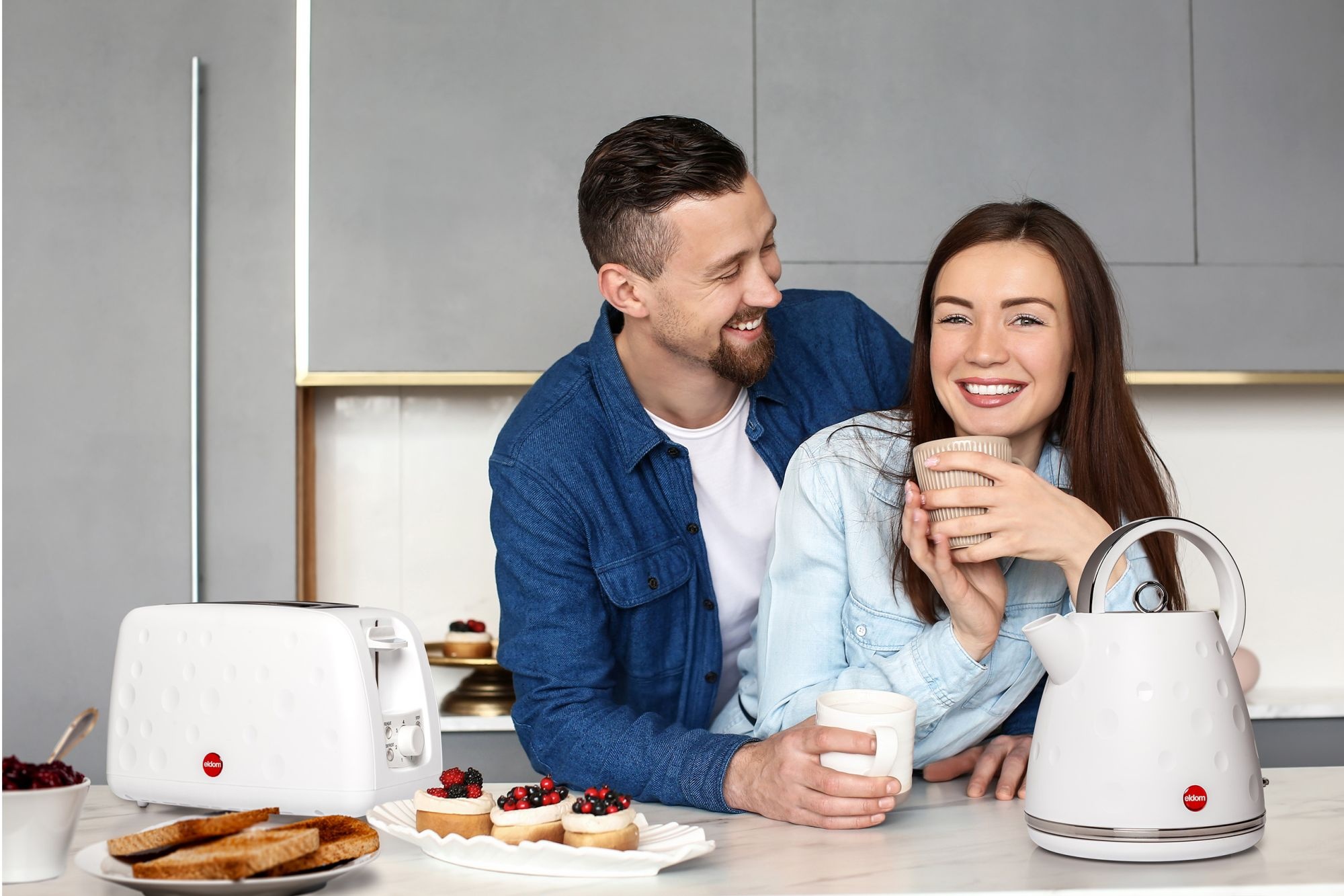 Eldom Broodrooster TO245 DOTTY - Voor perfect gelijkmatige toast