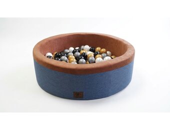 Blauwe ballenbad - stevige ballenbak - 90 x 30 cm - 200 ballen Ø 7 cm - wit, goud, zilver, zwart
