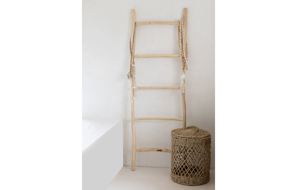 The Door Shell Tassel Long - White