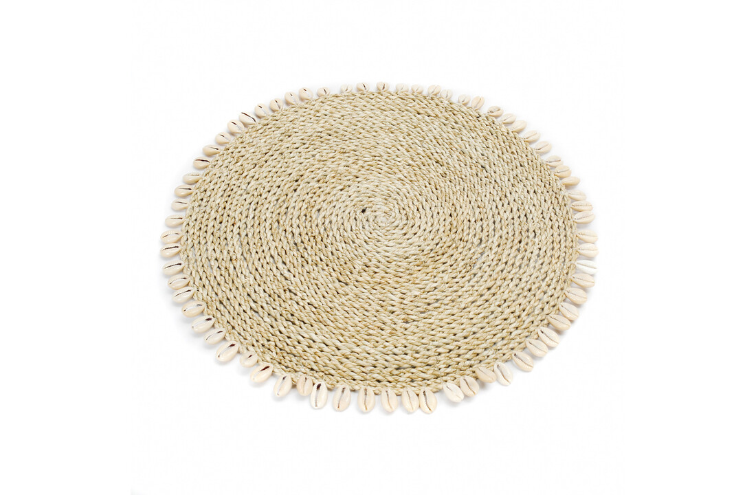 The Seagrass Shell Placemat - Natural