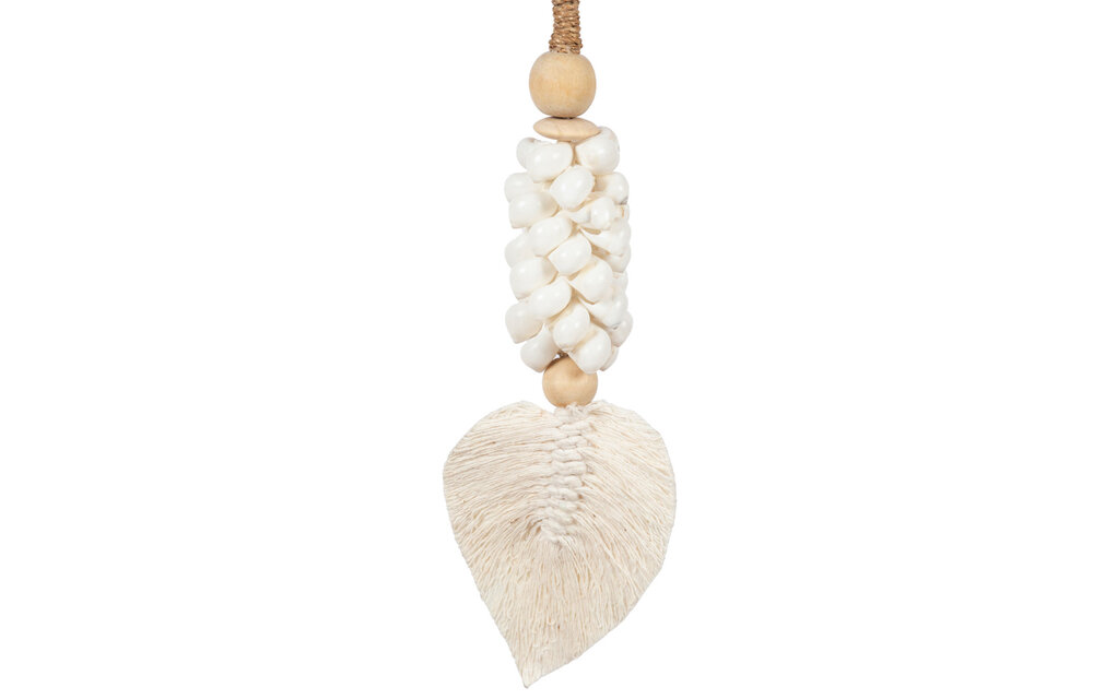 The Leaf Cowrie Tassel - White