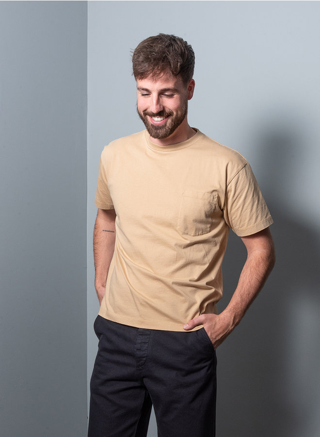 Set pocket t-shirt beige