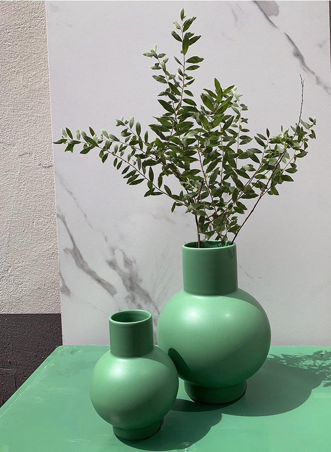 Vase large sloe green