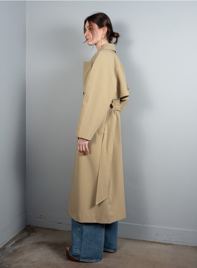 Roomy trench beige