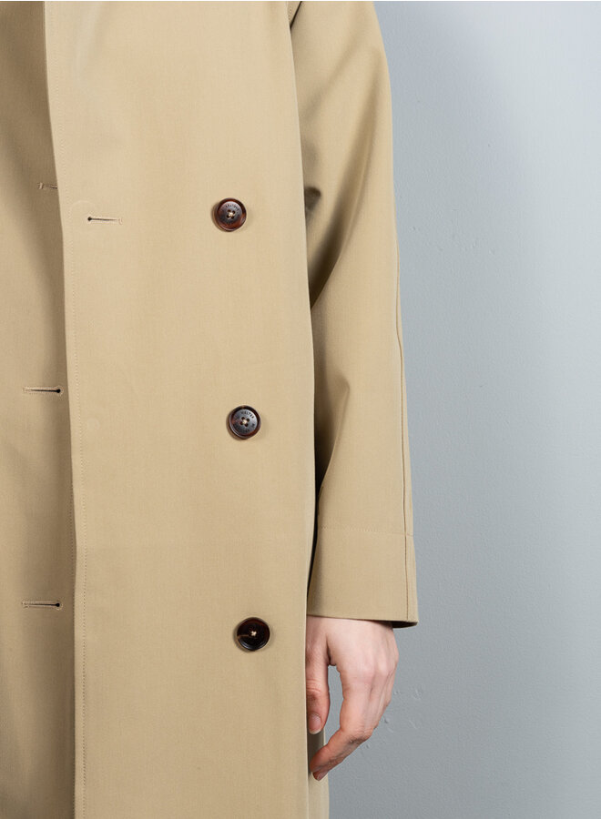 Roomy trench beige