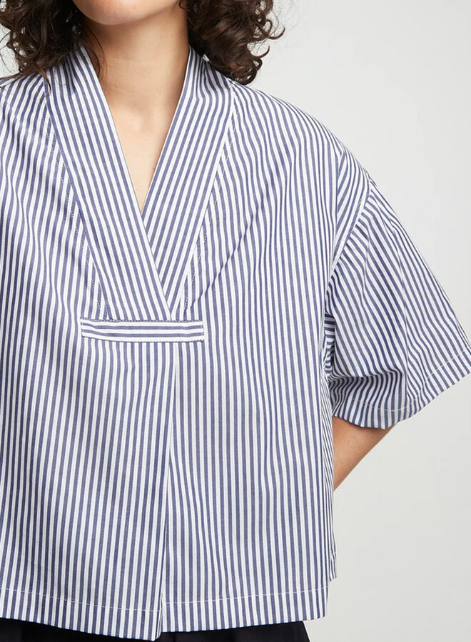 Boxy top stripe