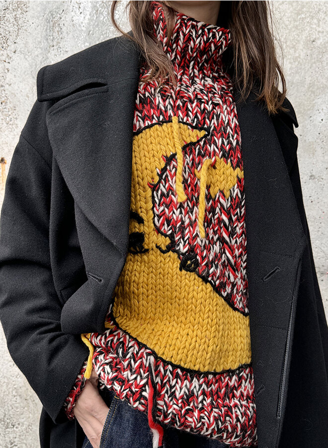 Graphic wool handknit