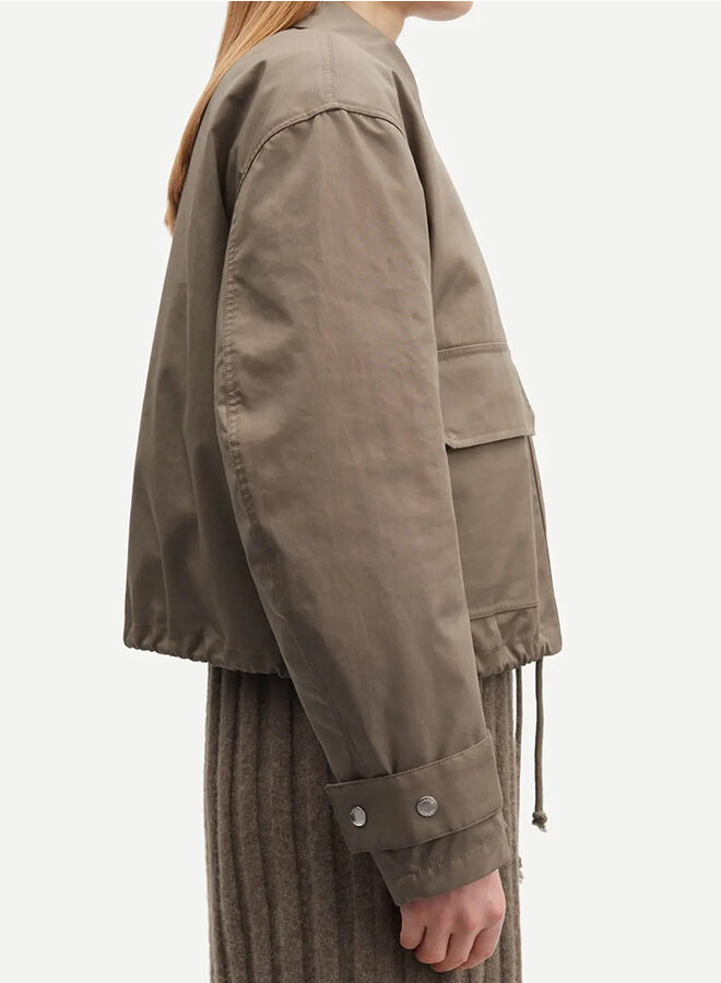 Sarivera jacket cord