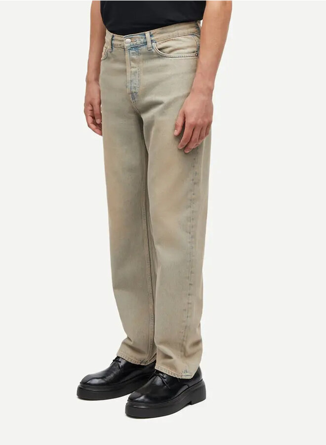 Eddie jeans earth