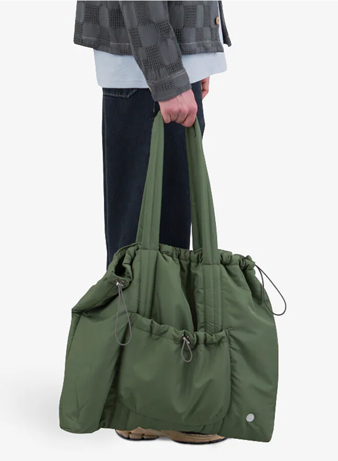 Wadded tote sage
