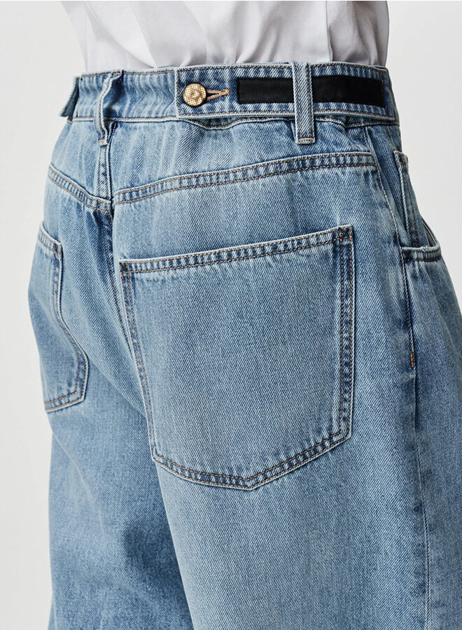 Hack jeans flea