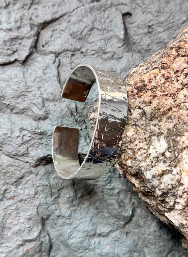 Gray Pat-S bracelet silver