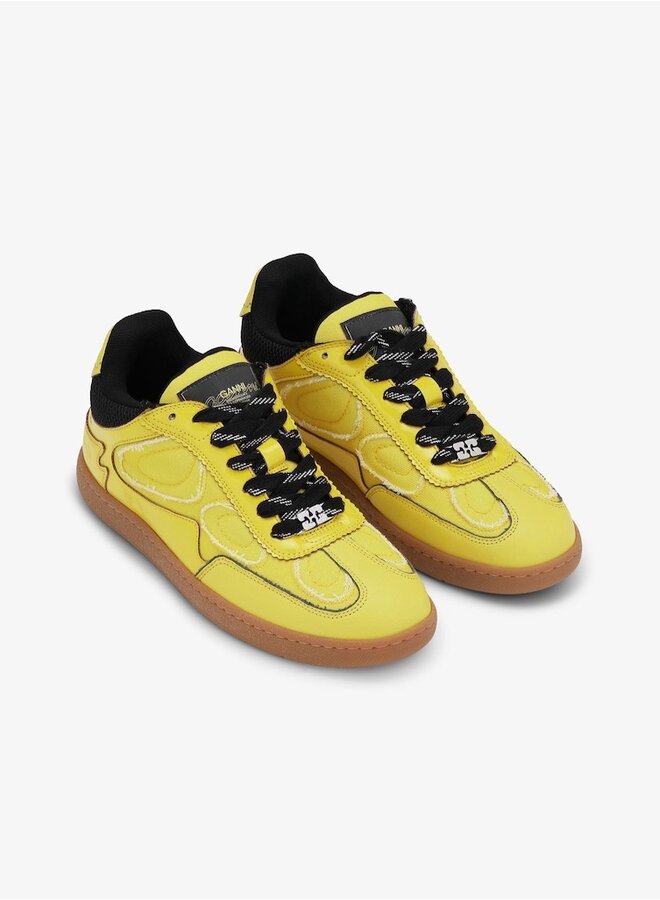 ‘08 sneaker yellow