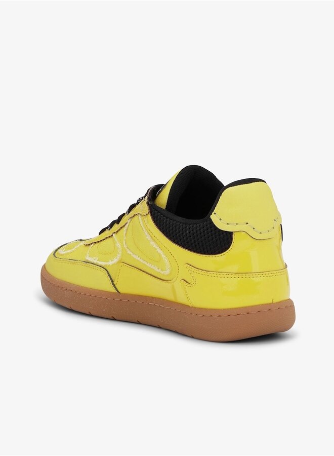 ‘08 sneaker yellow