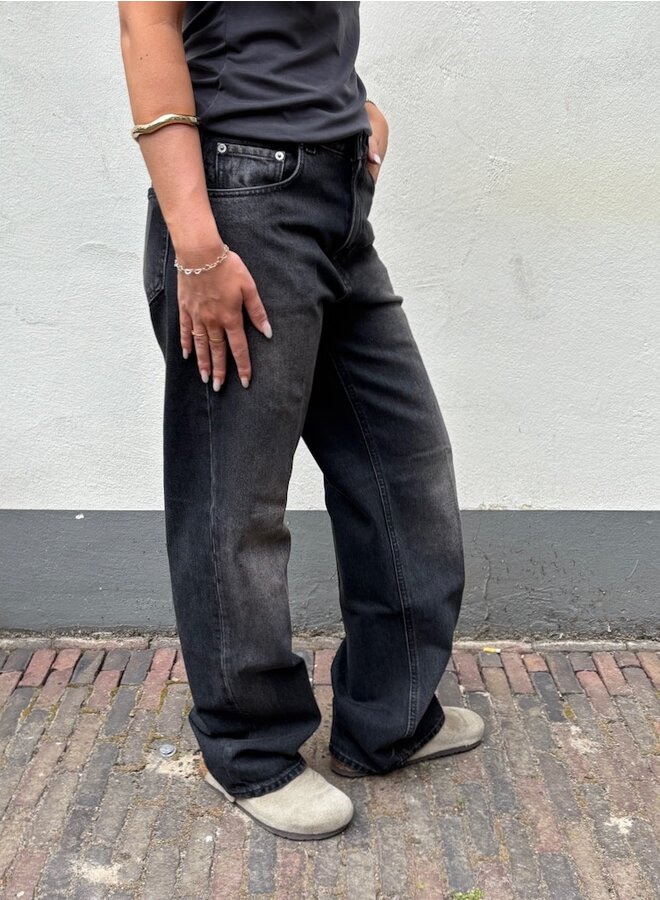 Bonnie jeans earl wash