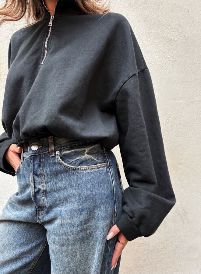 Flea sweater black