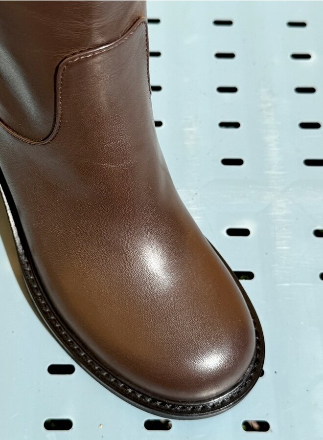 Forever boots brown