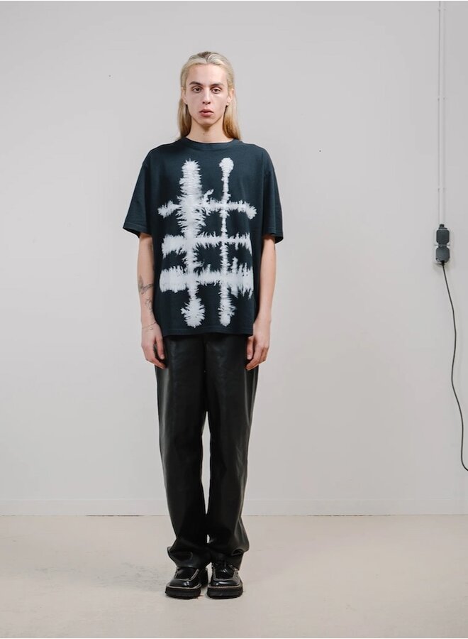Tee window white