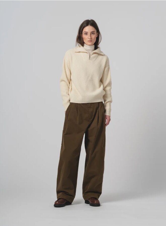 Ambassador pants java