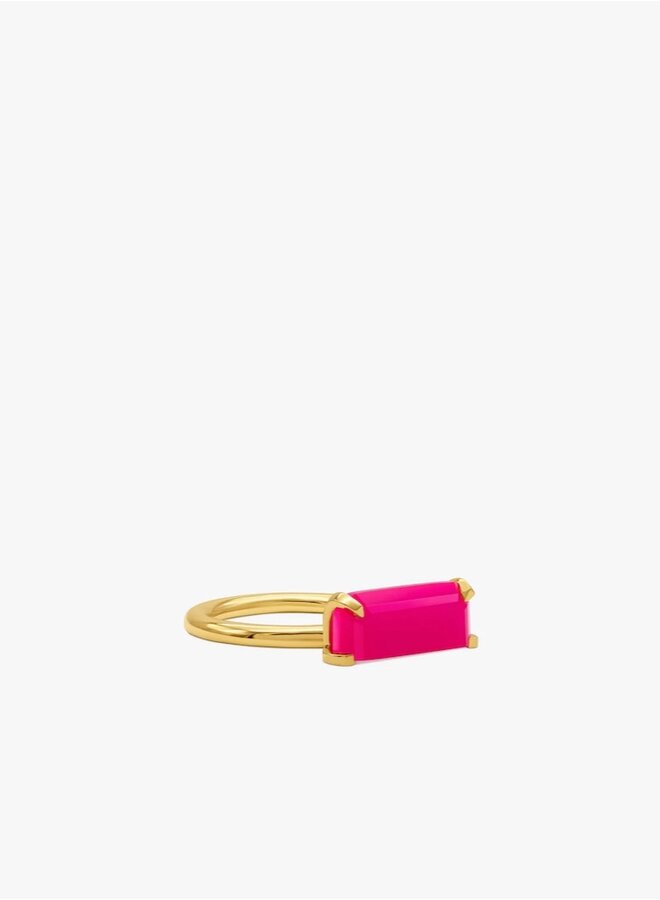 Half cut pink ring