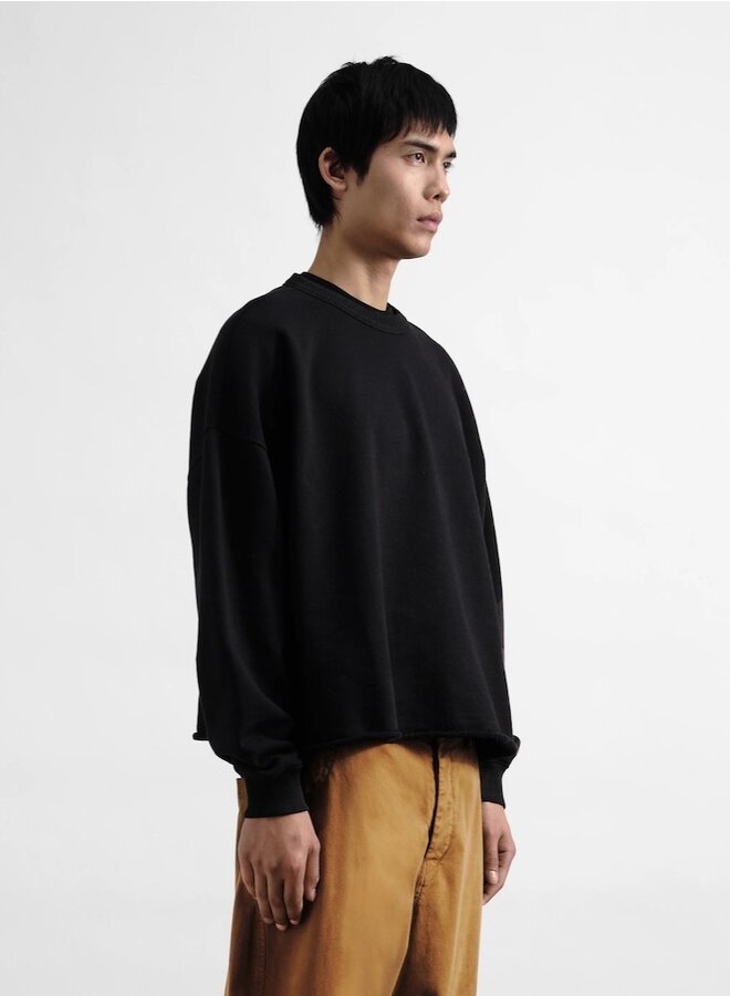Studio sweater black